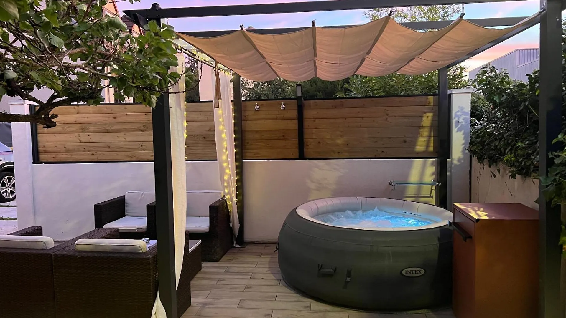 Superbe Appartement Avec Jardin Et Parking Prive Ris-Orangis