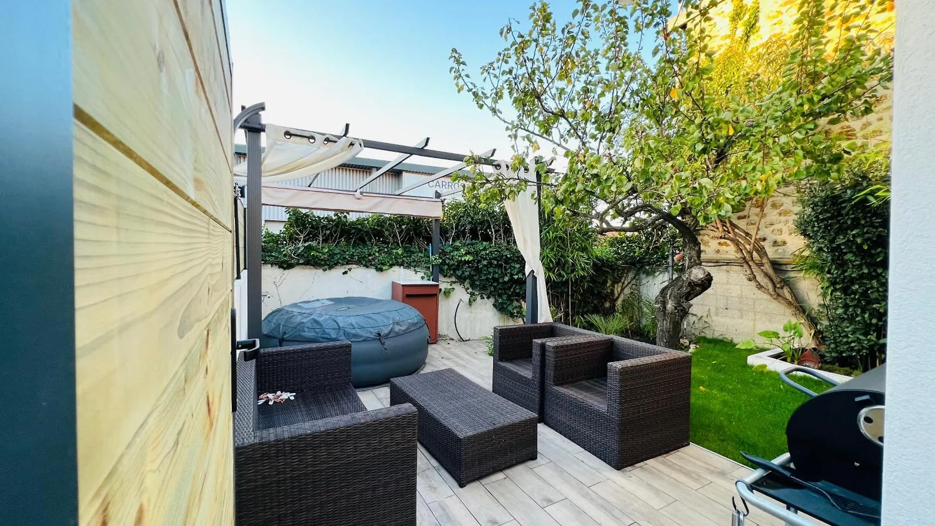 Superbe Appartement Avec Jardin Et Parking Prive Ris-Orangis