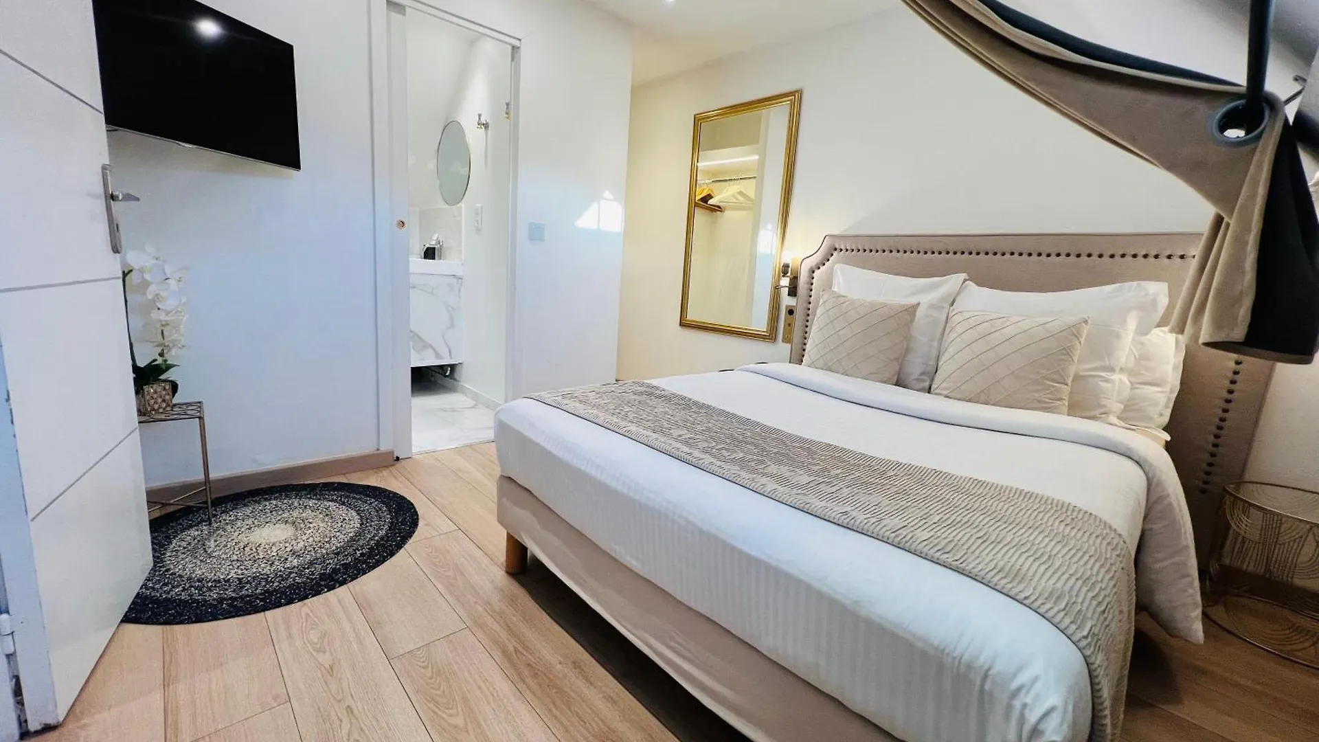 Superbe Appartement Avec Jardin Et Parking Prive Ris-Orangis